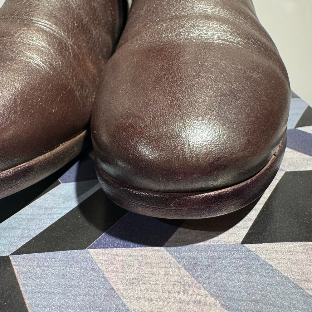 Ugg Beryl Leather Riding Boots - Picture 14 of 14